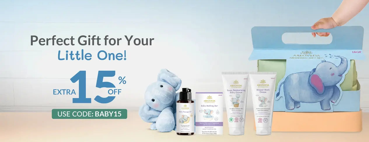 Baby product set with Dumbo design, promotional text for a discount on a light blue background